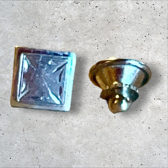 Vintage Sterling Silver Men’s Tie Pin Square Etched Unsigned - Picture 2 of 6